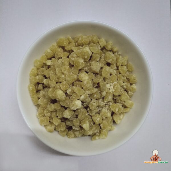 Sankranti Special Diced Jaggery- A delightful treat for traditional celebrations.